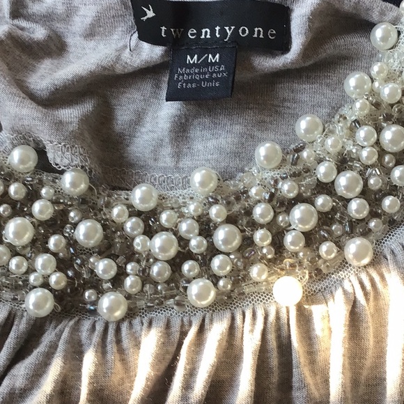 FOREVER 21 EMBELLISHED TANK TOP MEDIUM - Picture 15 of 16